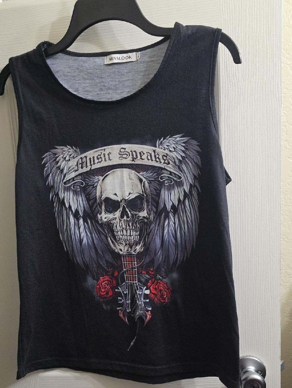 MISSLOOK Black Skull, Wings & Red Rose Graphic Tank Size L